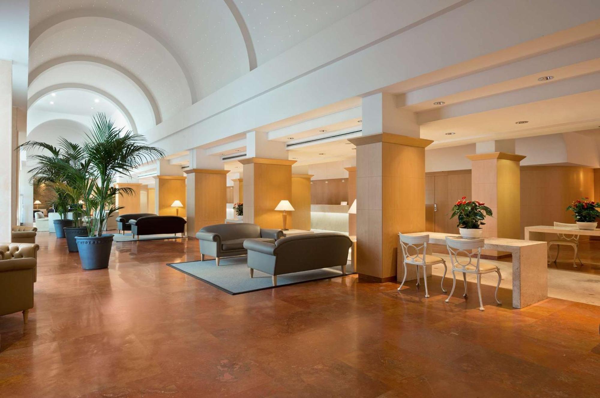 Hilton Rome Airport Hotel Fiumicino Bagian luar foto